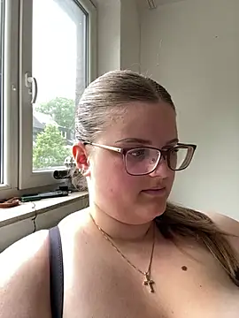 CurvyPaar2 online show from May 2026 10:54:01 AM
