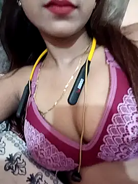 payalsharma95 online show from September 2025 04:39:02 PM