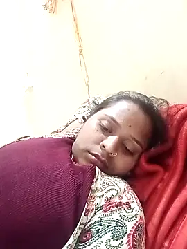 Hot crety online show from February 2026 12:27:01 PM