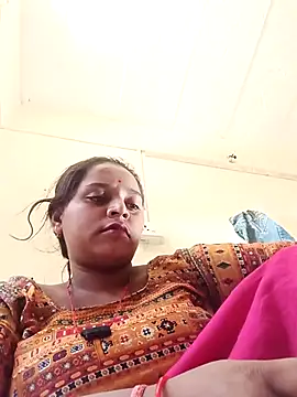 Hot crety online show from June 2026 04:11:02 AM