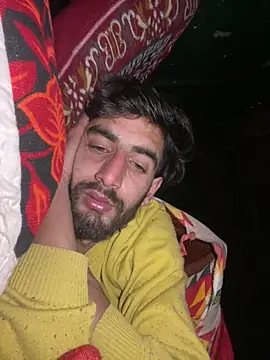 Snapshot of lyath3245 chatting on February 2026 09:51:02 PM lyath3245 online show from February 2026 09:51:02 PM