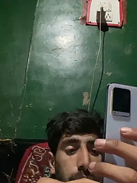 Snapshot of lyath3245 chatting on February 2026 06:28:01 PM lyath3245 online show from February 2026 06:28:01 PM