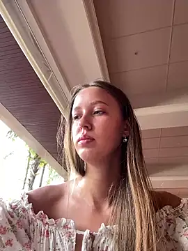 Snapshot of ElliRose chatting on October 2025 02:01:02 AM ElliRose online show from October 2025 02:01:02 AM