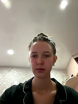 Snapshot of ElliRose chatting on October 2025 05:33:01 AM ElliRose online show from October 2025 05:33:01 AM