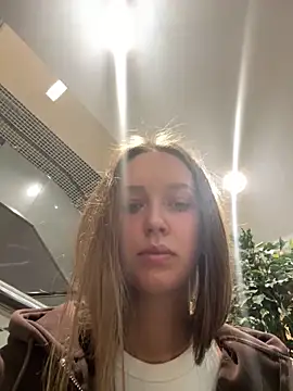 Snapshot of ElliRose chatting on October 2025 05:33:02 AM ElliRose online show from October 2025 05:33:02 AM