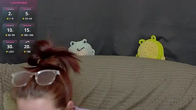 ElzaBlis online show from November 2025 05:12:01 PM