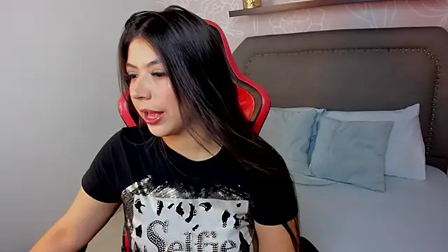 anagil  online show from February 2026 12:58:02 PM