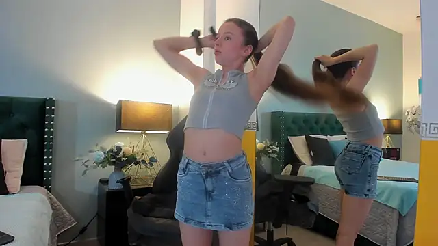 VioletaNova online show from May 2026 10:54:01 AM