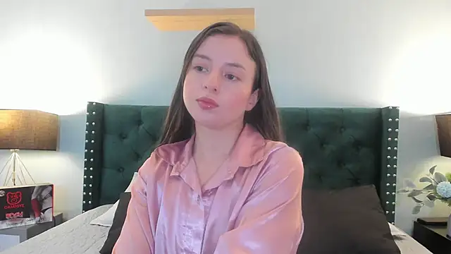 VioletaNova online show from May 2026 11:16:02 AM