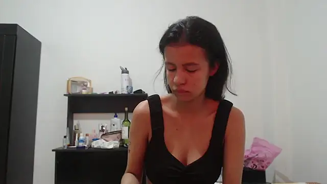 nathaly jones  online show from May 2026 12:13:02 PM