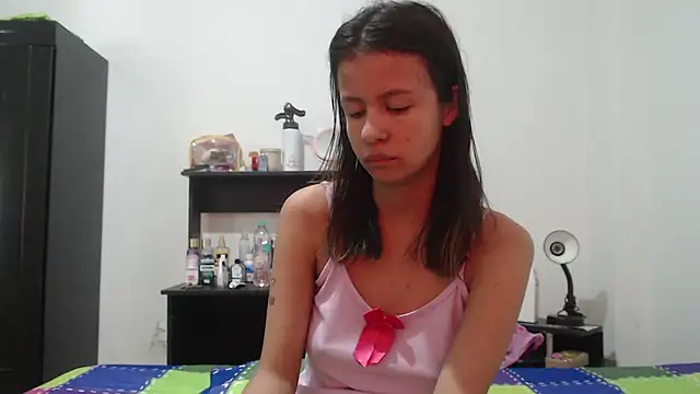 Snapshot of nathaly_jones_ chatting on July 2026 03:03:02 PM nathaly jones online show from July 2026 03:03:02 PM