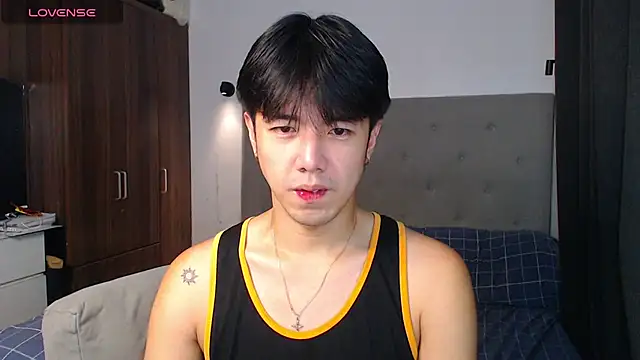 Addictiveboi online show from November 2025 01:15:01 AM