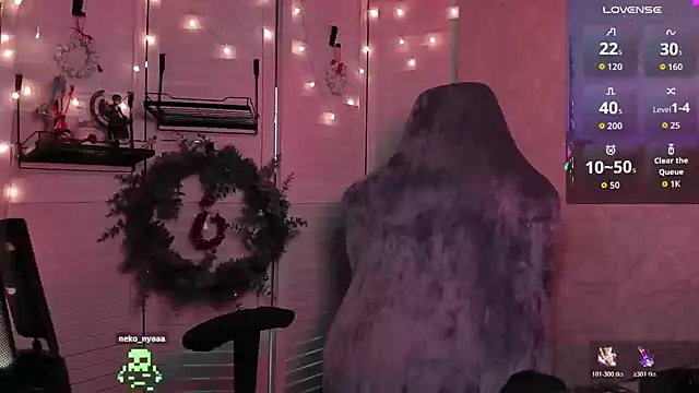 aestheticbeing online show from December 2025 12:34:02 PM