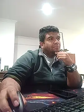 Snapshot of Rolo-Sumiso chatting on February 2026 09:24:01 PM Rolo-Sumiso online show from February 2026 09:24:01 PM