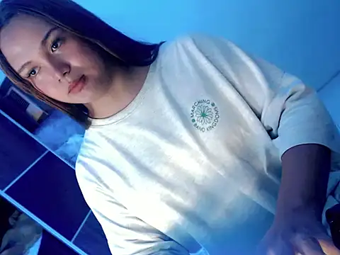 Snapshot of Sweet_angelinax chatting on October 2025 04:23:02 AM Sweet angelinax online show from October 2025 04:23:02 AM