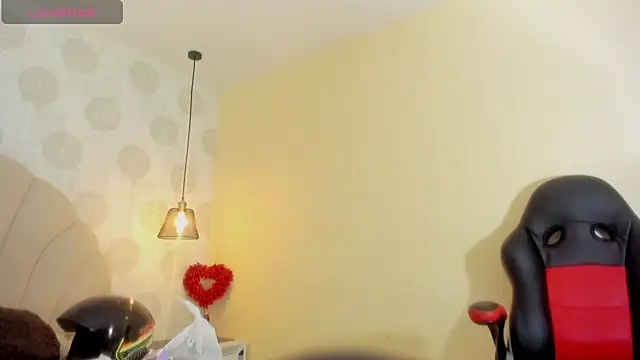 GIANAMILLER6 online show from February 2026 12:06:02 PM