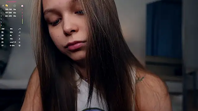 OdellaGillingham online show from October 2025 06:38:02 PM