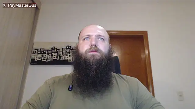 Snapshot of PayMasterGus chatting on March 2026 01:12:01 AM PayMasterGus online show from March 2026 01:12:01 AM