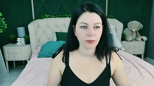 Nina Stane online show from September 2025 05:21:01 AM