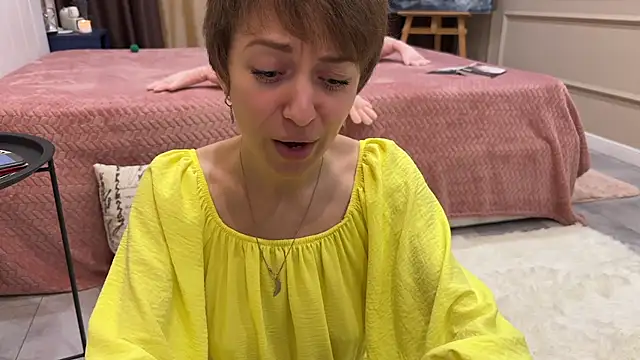 Snapshot of daniellia_ chatting on December 2025 02:55:01 PM daniellia online show from December 2025 02:55:01 PM