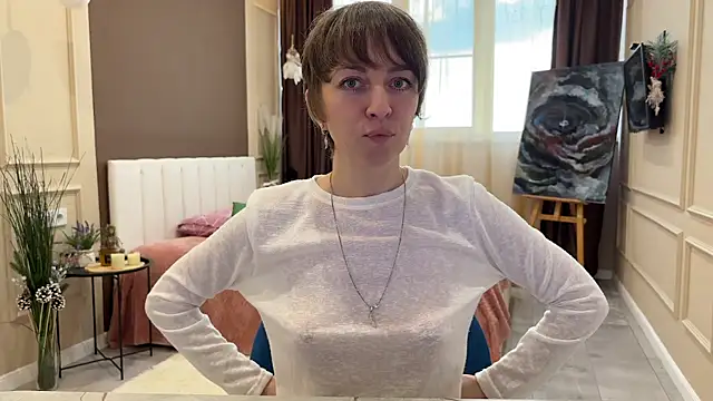 daniellia  online show from May 2026 02:45:02 PM