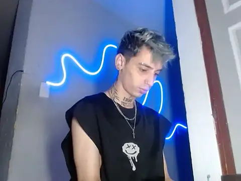 xalejo max online show from April 2026 12:44:02 PM