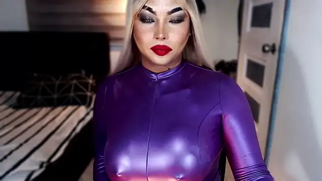 Snapshot of xTrixieMae chatting on January 2026 09:04:02 AM xTrixieMae online show from January 2026 09:04:02 AM