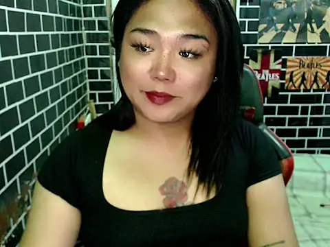 Snapshot of luluakovi_69 chatting on September 2025 07:38:01 PM luluakovi 69 online show from September 2025 07:38:01 PM