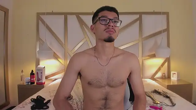 Jaxon Carter online show from April 2026 01:48:01 AM