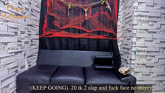 Snapshot of Crazy_Cult_Sex chatting on October 2025 01:25:01 PM Crazy Cult Sex online show from October 2025 01:25:01 PM