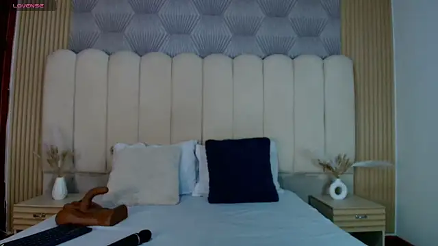 candyclair1 online show from July 2026 06:47:02 PM