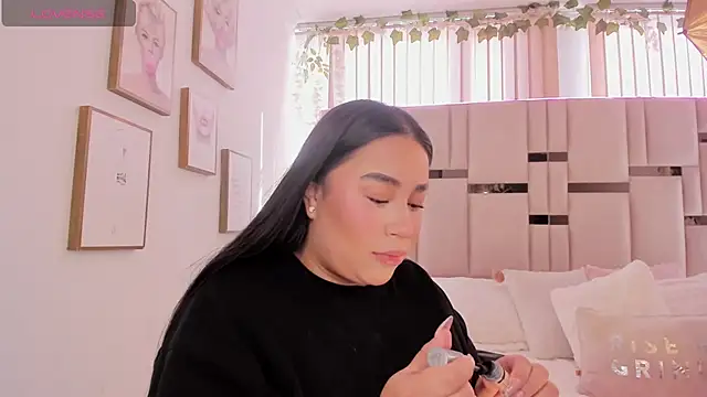 Snapshot of Zoey_thompson chatting on January 2026 07:27:01 PM Zoey thompson online show from January 2026 07:27:01 PM