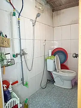 Snapshot of Thuylinh86 chatting on October 2025 07:00:02 AM Thuylinh86 online show from October 2025 07:00:02 AM