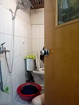 Snapshot of Thuylinh86 chatting on October 2025 02:06:01 PM Thuylinh86 online show from October 2025 02:06:01 PM