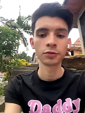 Snapshot of VicenteFerrer chatting on November 2025 10:25:01 PM VicenteFerrer online show from November 2025 10:25:01 PM