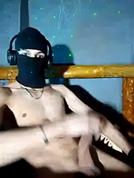 Snapshot of AnthonyDida chatting on December 2025 01:39:02 PM AnthonyDida online show from December 2025 01:39:02 PM