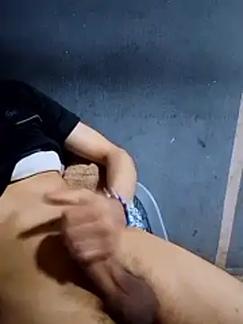 Snapshot of AnthonyDida chatting on March 2026 05:46:01 PM AnthonyDida online show from March 2026 05:46:01 PM