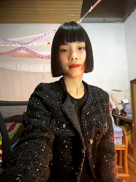 andymi1 online show from November 2025 12:50:02 PM