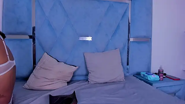 DaylesAndHarry online show from October 2025 01:08:01 PM