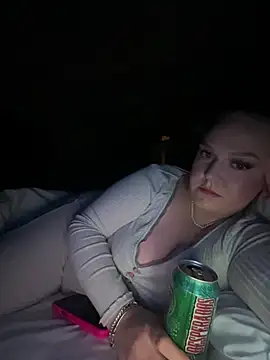 Snapshot of gracelovesxx chatting on January 2026 09:35:02 PM gracelovesxx online show from January 2026 09:35:02 PM