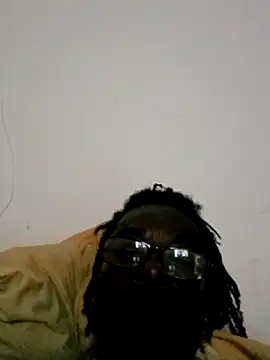 Blackpanther0115 online show from October 2025 07:34:01 PM