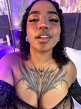 Cristal-Jonnes online show from January 2026 03:43:02 AM