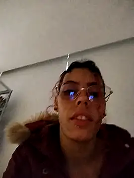 Pamelamiler   online show from December 2025 11:30:02 AM