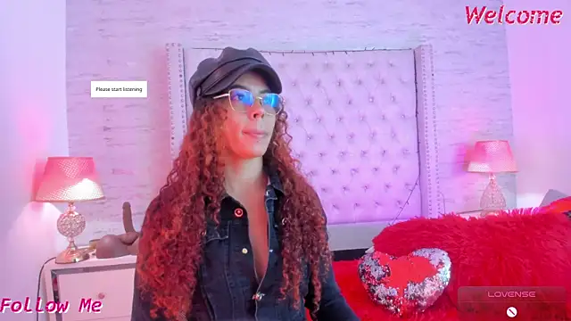 Pamelamiler   online show from May 2026 12:56:01 PM