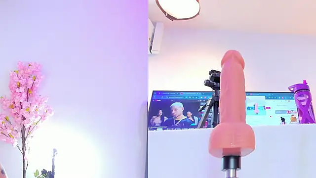 Snapshot of maily_zanss chatting on January 2026 07:39:02 PM maily zanss online show from January 2026 07:39:02 PM