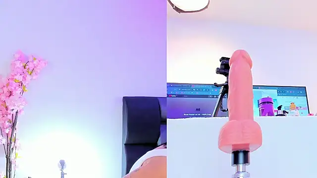 Snapshot of maily_zanss chatting on February 2026 08:07:02 PM maily zanss online show from February 2026 08:07:02 PM