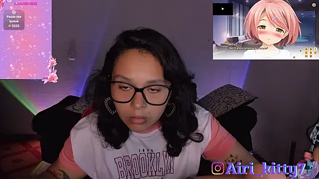 lila kitty81 online show from February 2026 09:30:01 PM