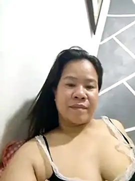 AsianbouncieGIRL online show from August 2026 11:52:02 PM