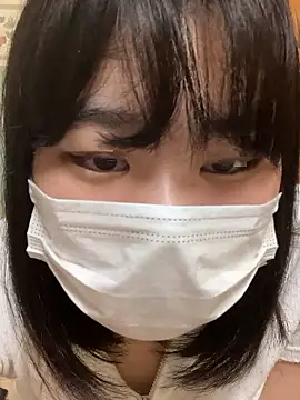 Snapshot of -SAKI-xx chatting on October 2025 01:31:02 PM -SAKI-xx online show from October 2025 01:31:02 PM