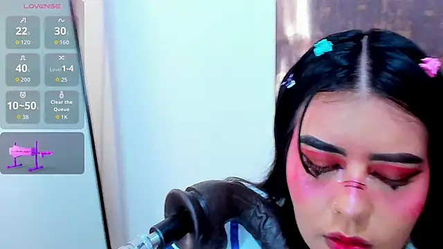 pocahontas lantina online show from May 2026 03:45:02 AM